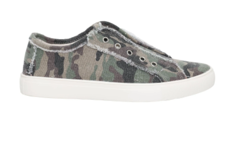 Montana West Camo Printed Canvas Shoes