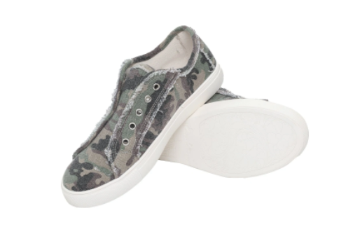 Montana West Camo Printed Canvas Shoes